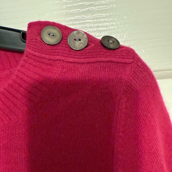 Fenn Wright Manson 100% 2 Ply Cashmere Pink Sweater Size Medium - Picture 5 of 5